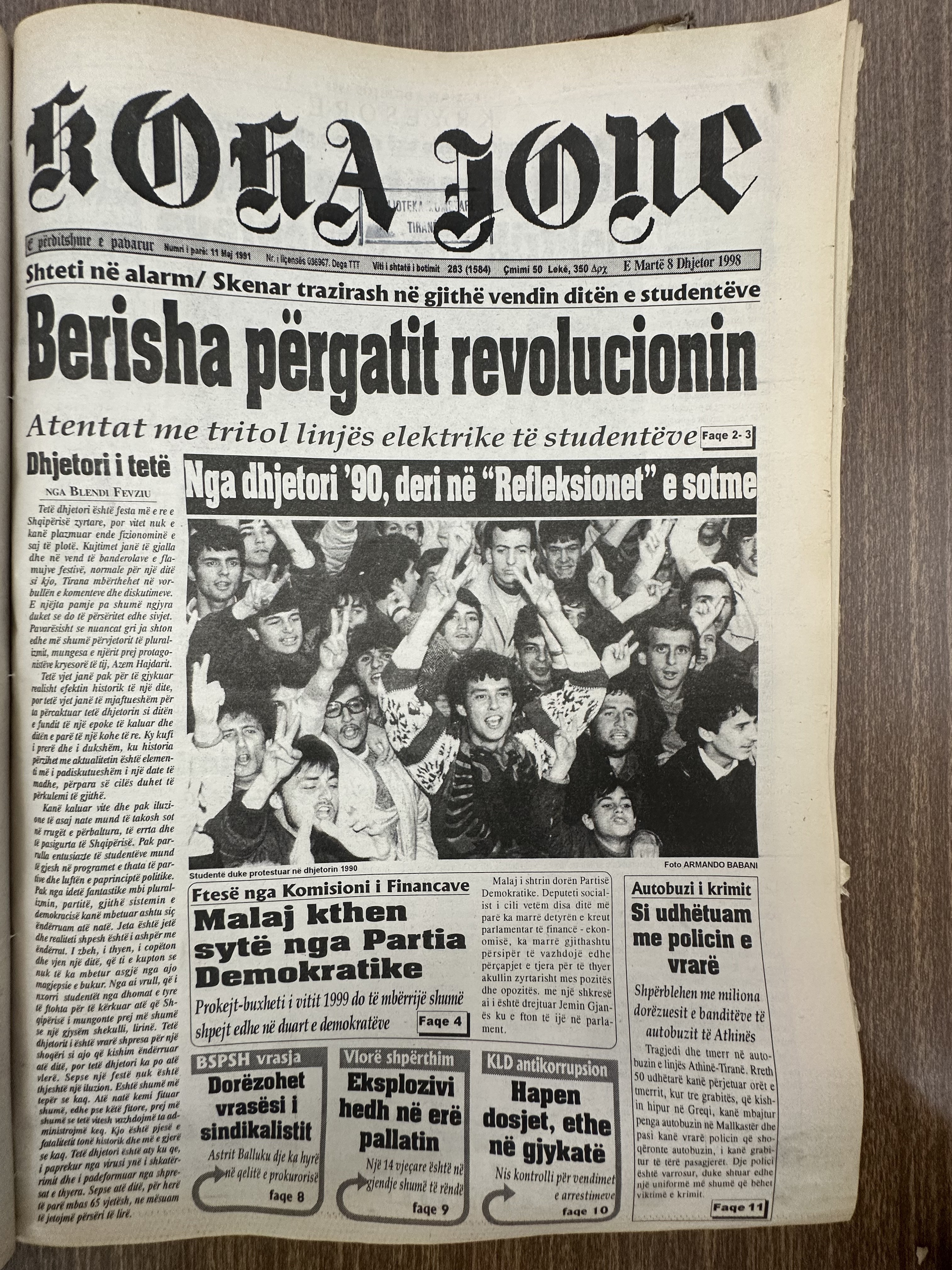 Koha Jonë 1998-12-08